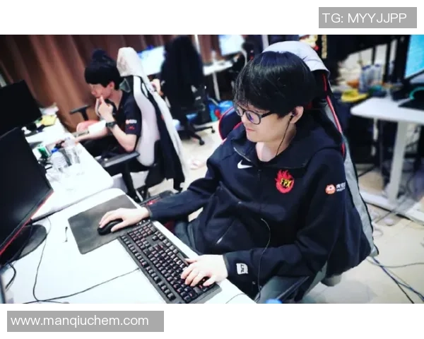 FPX战队DOTA2战术解析:深度剖析其控制体系与团队协作策略 FPX战队DOTA2战术解析:深度剖析其控制体系与团队协作策略